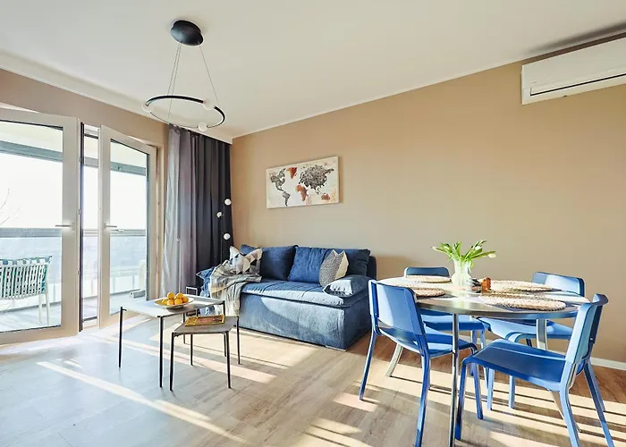 Meet And Greet, Apartament Przy Hali Koncertowej